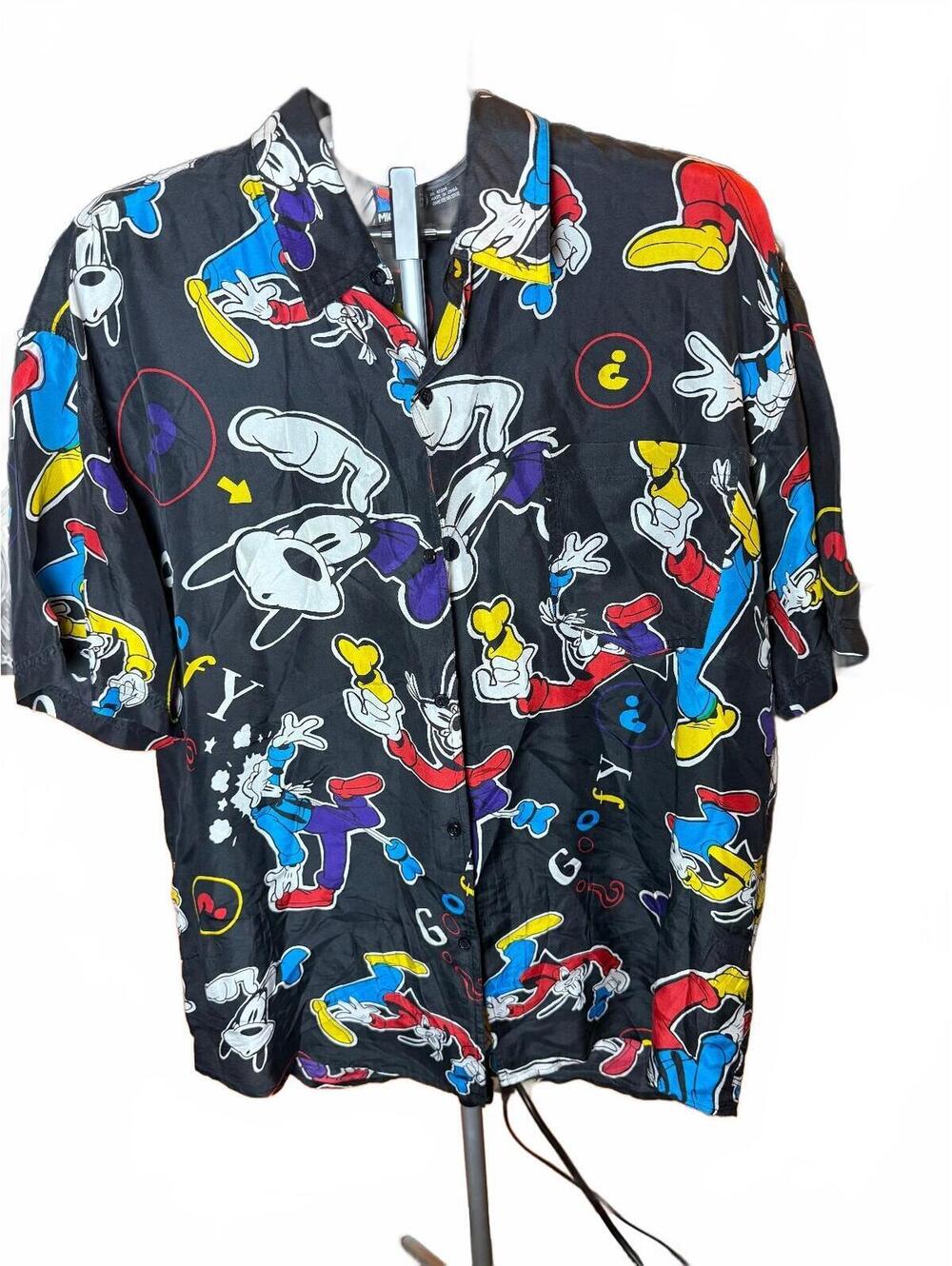 Rare Vintage Goofy Themed Button Up Shirt sz L oversized ALL over print